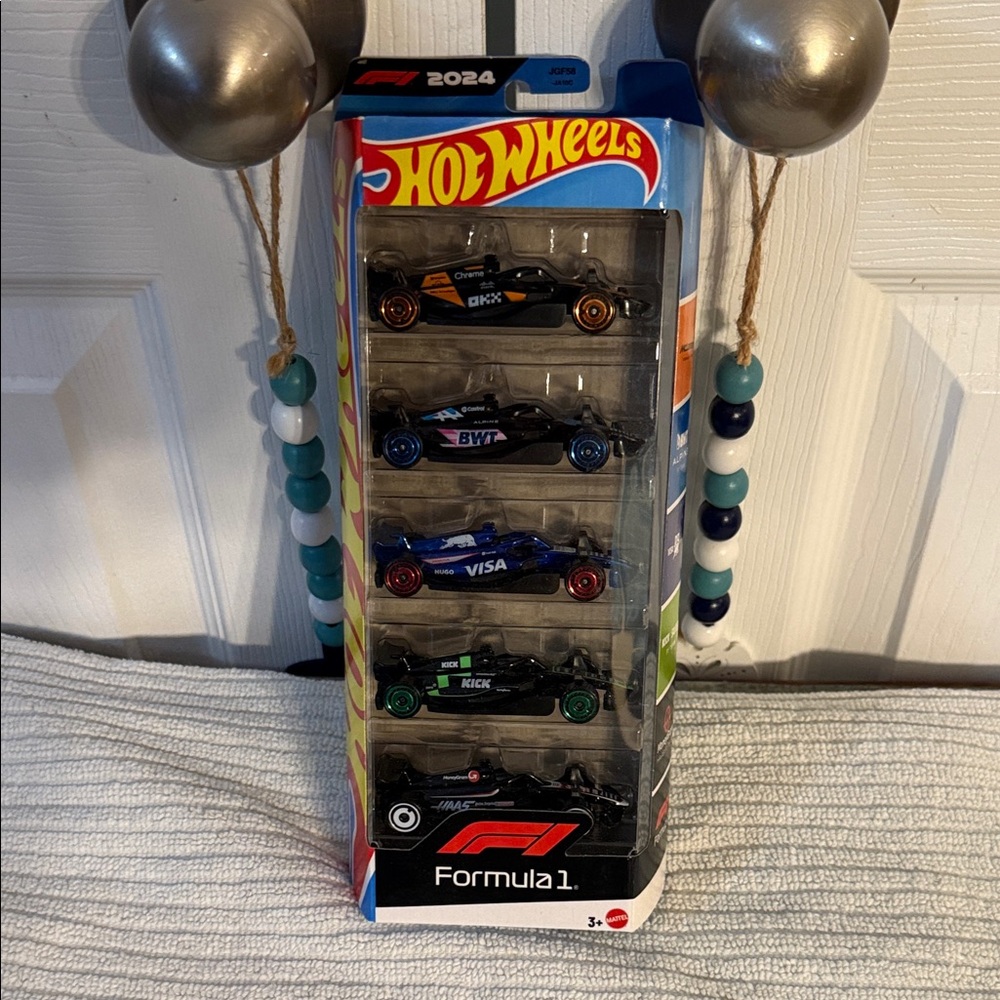 Formula 1 Racing Car Set - Multicolor